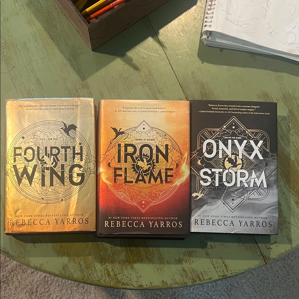 Rebecca Yarros Book Set - Fourth Wing, Iron Flame, Onyx Storm
